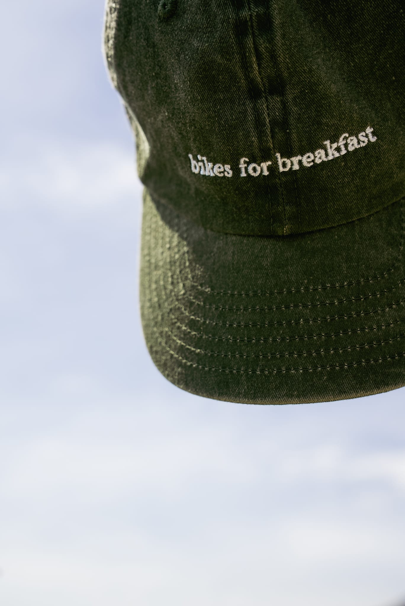 CZAPKA „BIKES FOR BREAKFAST” - obrazek 6