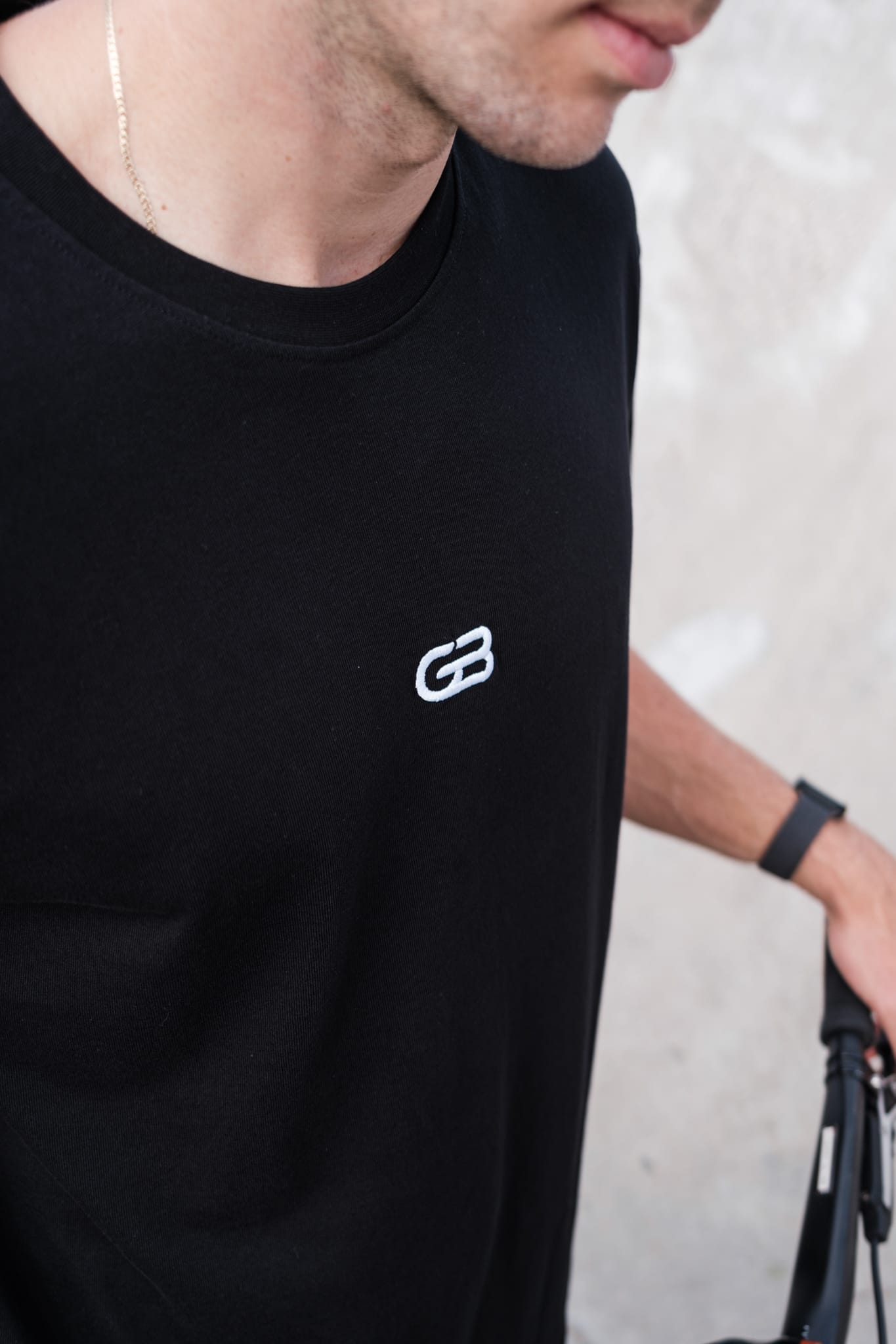 T-SHIRT „MINIMALISTIC” OVERSIZED - obrazek 2